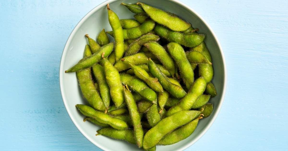 Come si mangiano glie edamame: benefici e controindicazioni